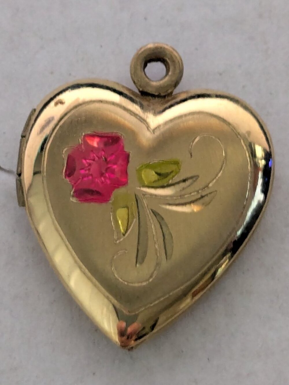 Vintage 14KT G.F. (gold filled) Etched Red Rose Heart Locket Pendant Charm